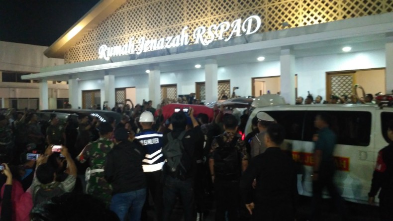 Jenazah BJ Habibie Tiba di Rumah Duka Jalan Patra Kuningan