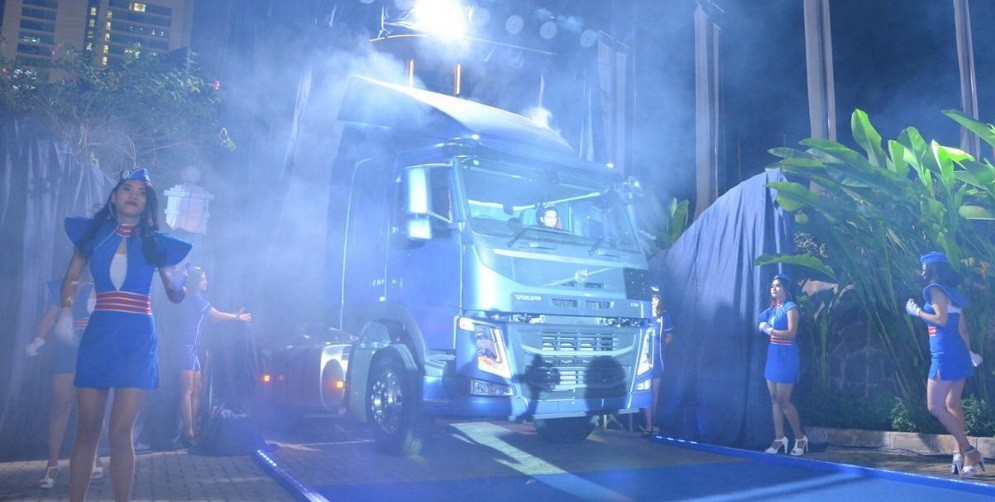Ikuti Aturan Bahan Bakar B30, Volvo Luncurkan FM 440 6X2T
