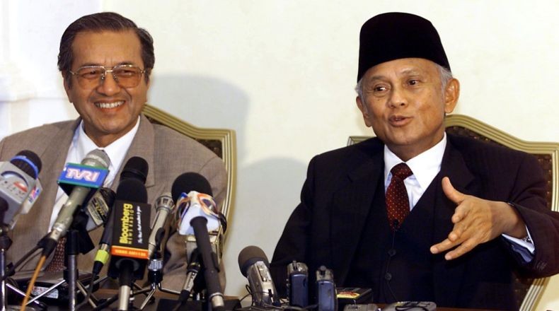 BJ Habibie Wafat, Mahathir Mohamad: Dia Teman Baik, Saya Sangat Sedih