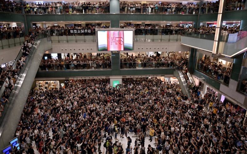 Warga Hong Kong Ganti Lagu Kebangsaan China dengan 'Glory to Hong Kong'