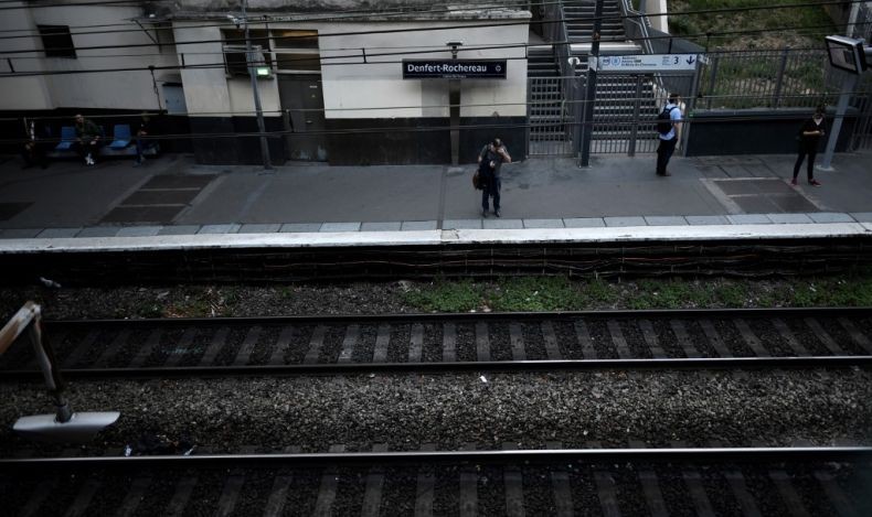 Aksi Mogok Pekerja Transportasi Umum Lumpuhkan Kota Paris