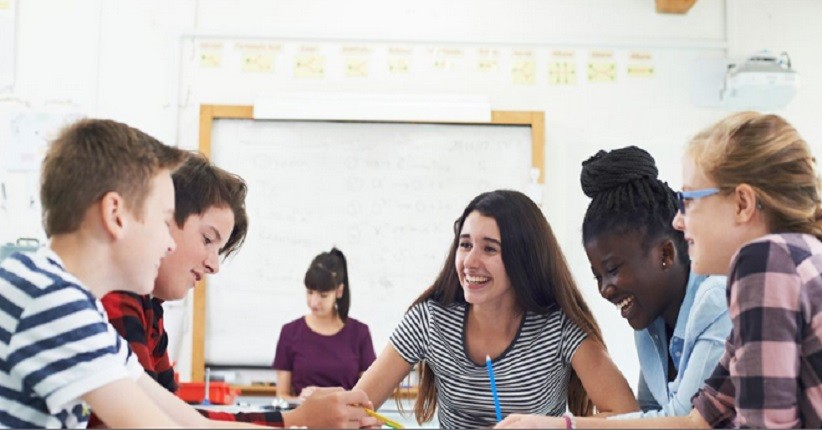 Vaksin Covid Sinopharm China Diklaim Aman untuk Anak dan Remaja