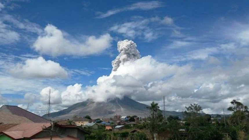 Zona Merah Sinabung Diperkecil, Pengungsi dari 5 Desa Sejak 2014 Kembali Pulang