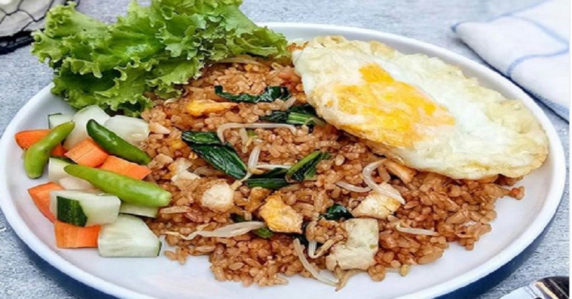 Weekend Malas Masak, Asyiknya Bikin Nasi Goreng Tauge Simpel