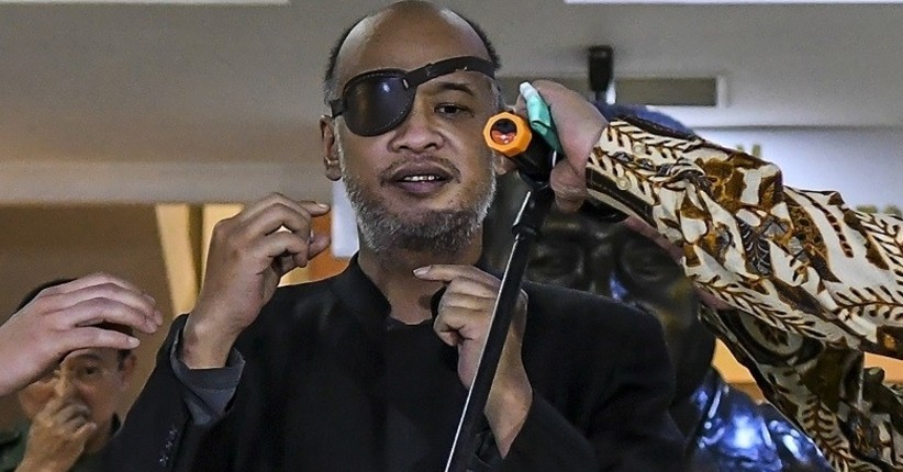 Penutup Mata Thareq Kemal Habibie dan Glaukoma yang Dideritanya