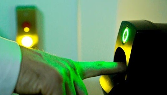 Brankas Digital Sematkan Teknologi Finger Print