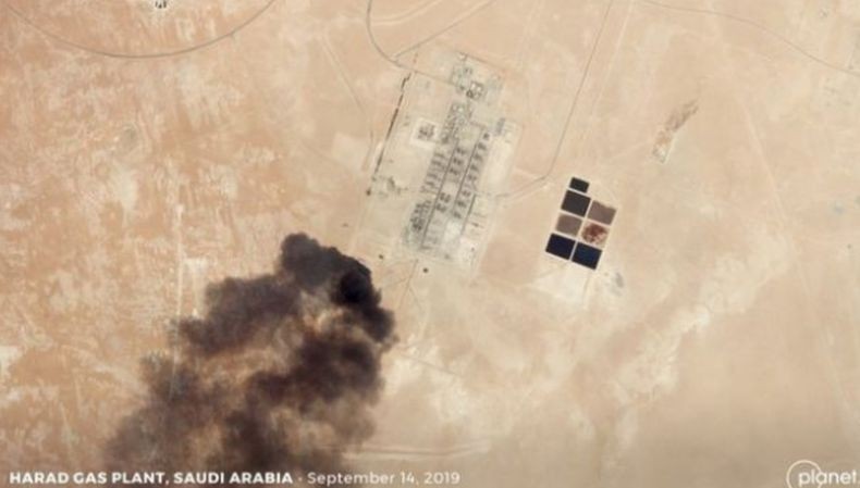 AS Tunjukkan Bukti Gambar Satelit, Iran yang Serang Fasilitas Minyak Arab Saudi