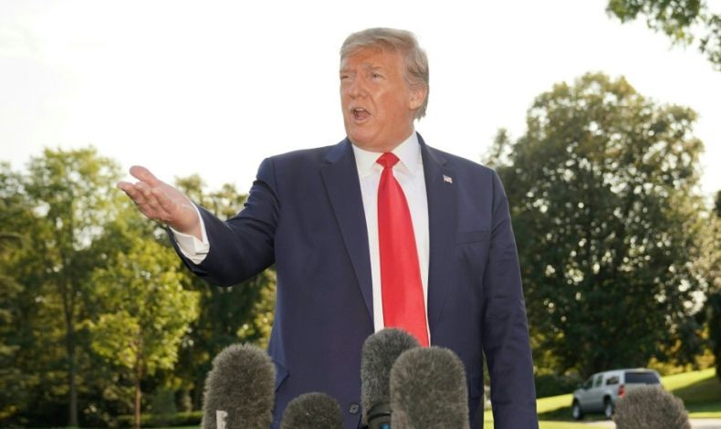 Trump: Hampir Pasti Iran yang Menyerang Fasilitas Minyak Arab Saudi