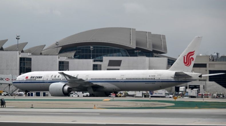 Mesin Terbakar, Pesawat Boeing 777 Air China Mendarat Darurat di Washington