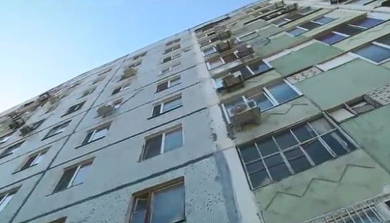 Tragis, Bocah 8 Tahun Loncat dari Lantai 9 Apartemen karena Dianiaya Orangtua