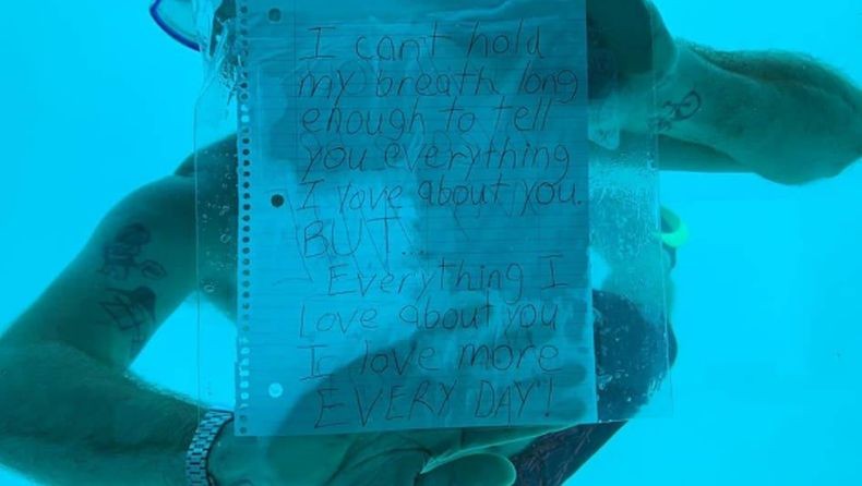 Pria Ini Meninggal Tenggelam saat Melamar Kekasih di Bawah Laut