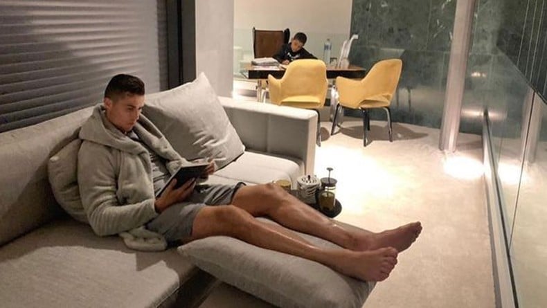 Kenapa Cristiano Ronaldo Absen di FIFA Best Football Awards? Ini Jawabannya