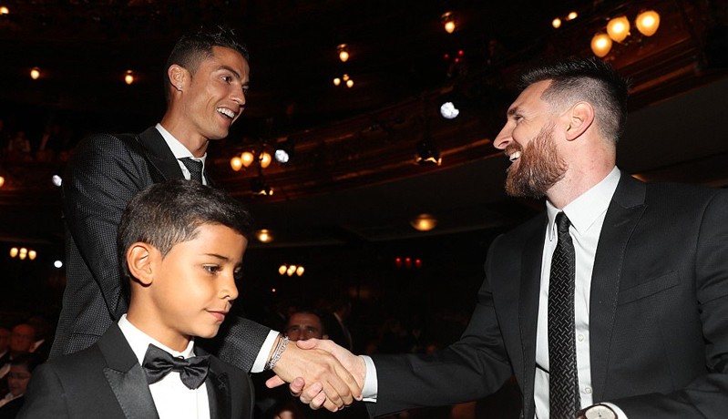 Terungkap, Ronaldo Tak Pernah Dukung Messi Jadi Pemain Terbaik