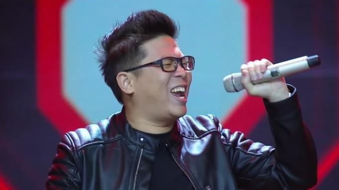 Penampilan Willem Curi Perhatian di The Voice Indonesia, 4 Coach Beri Standing Ovation