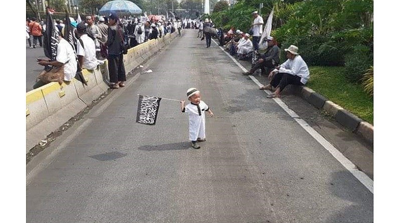 Anak-Anak Kecil Diajak Aksi Mujahid 212, Ini Sesal KPAI