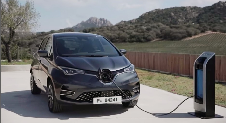 Mobil Listrik Renault Zoe 2020 Gunakan Material Daur Ulang