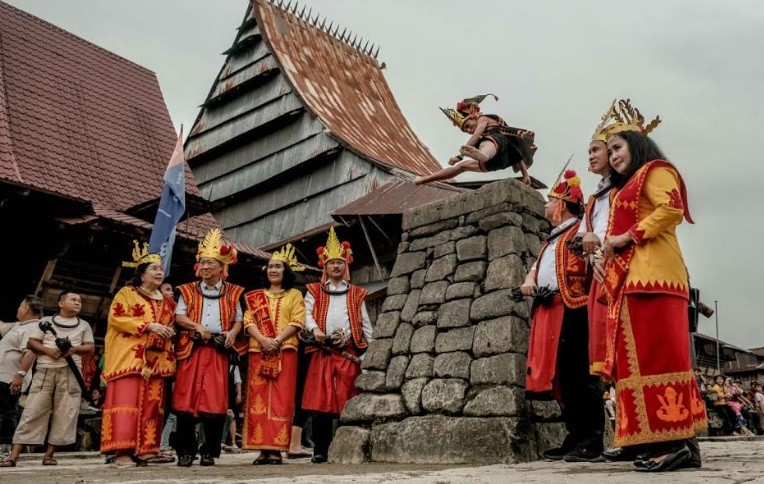 Mengenal Bawomataluo, Desa Lompat Batu Nias yang Siap Mendunia