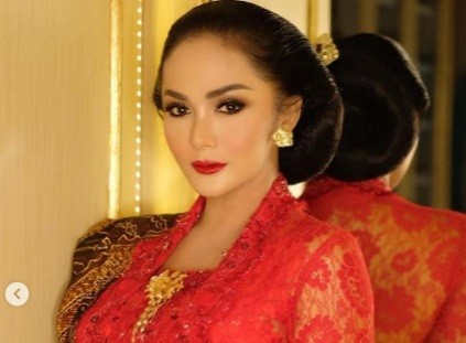 5 Artis yang Hobi Koleksi Tas Hermes Terbuat dari Kulit Buaya Asli, Harganya Bisa Mencapai Rp3,9 Miliar