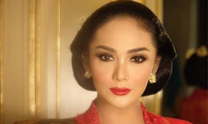 Anggota DPR Periode 2019-2024, Krisdayanti Ucapkan Terima Kasih kepada Suami