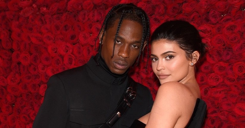Travis Scott Bantah Selingkuh Jadi Penyebab Pisah dengan Kylie Jenner