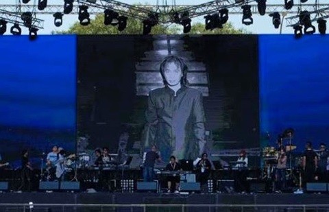 Bawakan Lagu Chrisye di Synchronize Festival 2019, Erwin Gutawa Menangis 