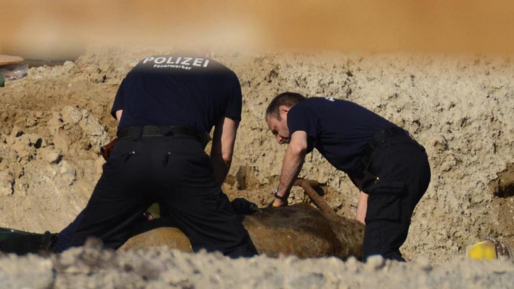 Bom Perang Dunia II Meledak saat Dijinakkan, 2 Tentara Polandia Tewas