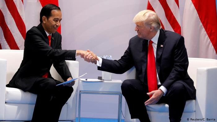 Trump Kirim Pejabat AS Hadiri Pelantikan Presiden Jokowi
