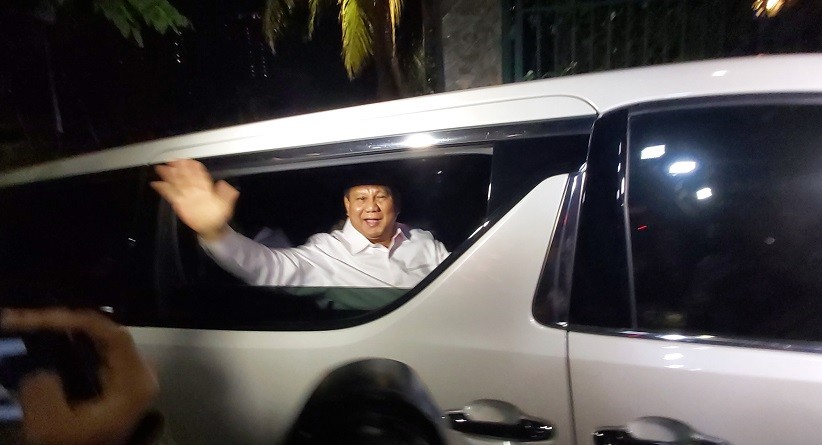 Prabowo Tiba Lebih Awal di Kediaman Surya Paloh