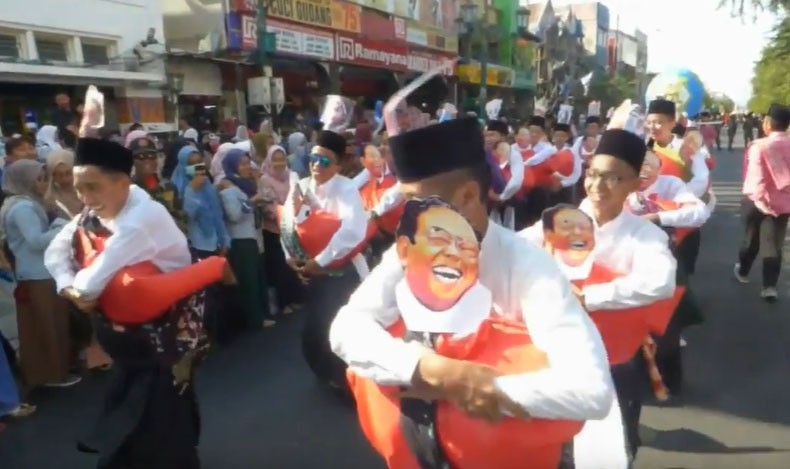 Grebeg Santri Sambut Hari Santri Nasional di Malioboro Disambut Antusias Warga Yogyakarta