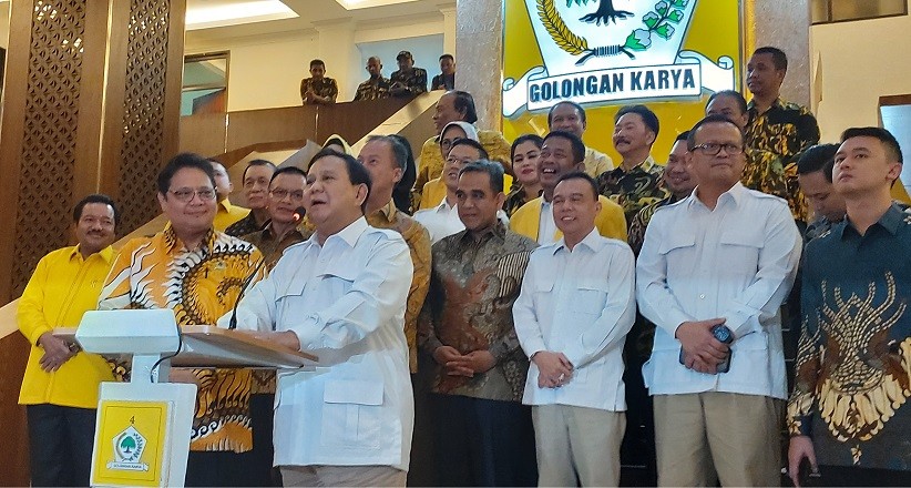 Sambangi Kantor Golkar, Prabowo: Hari Ini Kembali ke Almamater