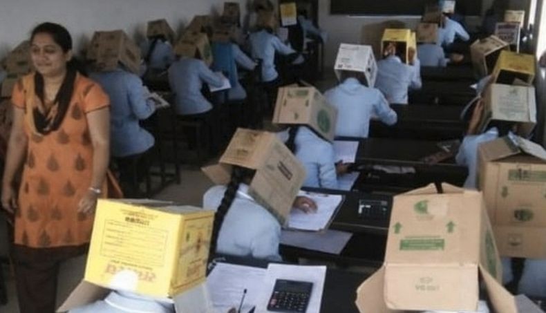 Viral, Mahasiswa Harus Tutup Kepala Pakai Kardus saat Ujian agar Tak Mencontek