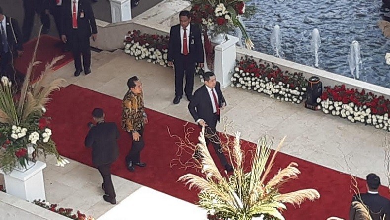 Hary Tanoesoedibjo Hadiri Pelantikan Jokowi-Ma'ruf