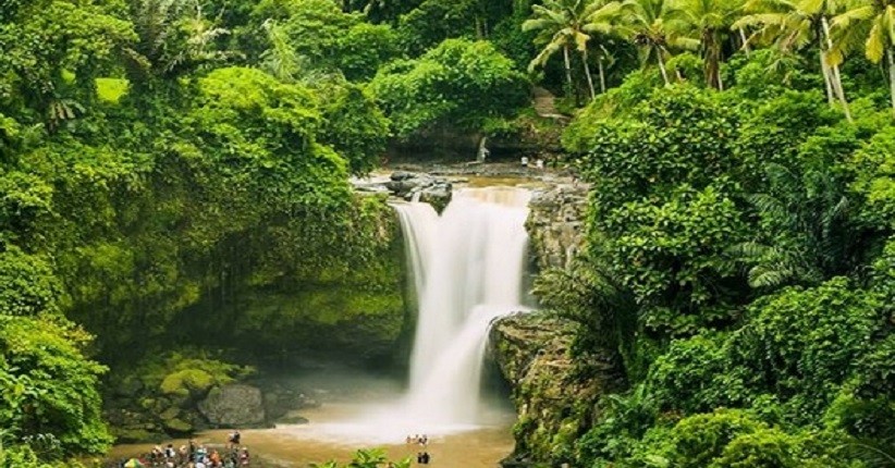 Bosan Wisata Pantai, Kunjungi Air Terjun Tegenungan yang Tersembunyi di Gianyar