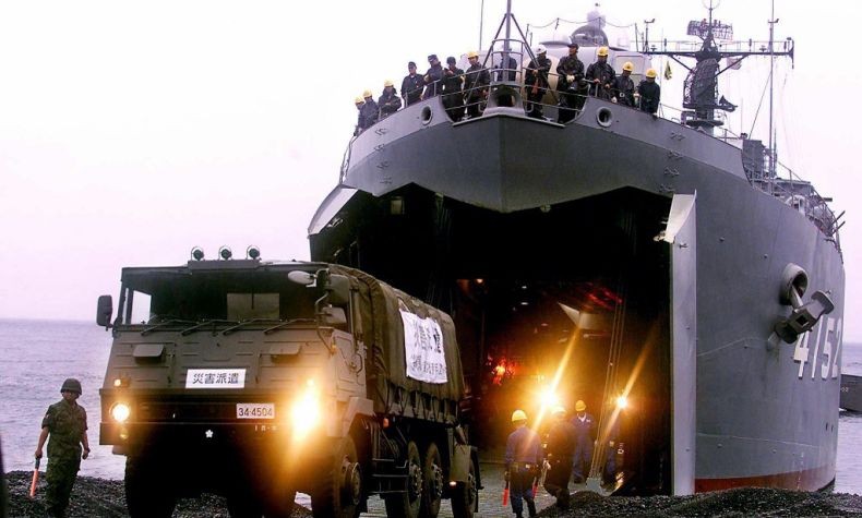  Jepang Akan Kirim Kapal Perang ke Timur Tengah