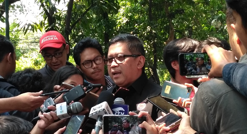 Relawan Projo Berpisah dengan Jokowi, Ini Kata PDIP