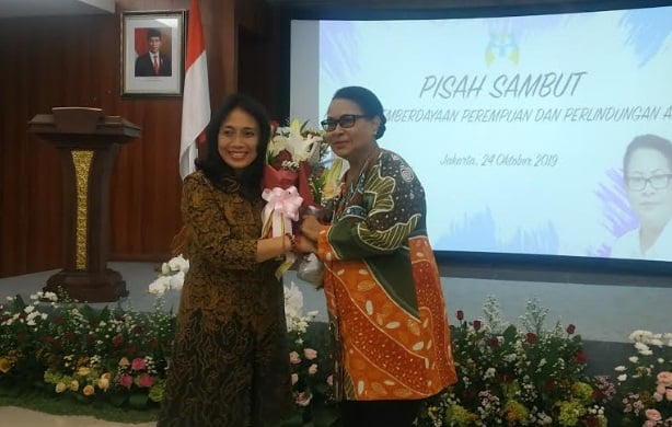 Pisah Sambut Kementerian PPPA, Yohana Yembise: Papua Pergi, Bali Masuk