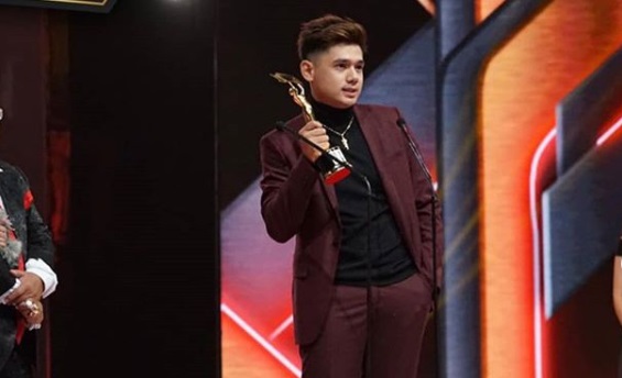 Raih Penghargaan Aktor Tersilet, Rayn Wijaya: Ini Kado Ulang Tahun untuk Saya