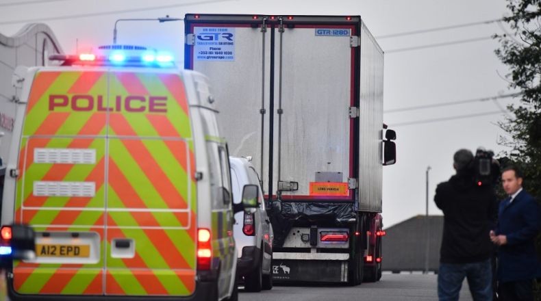 Heboh 39 Jenazah Warga China Ditemukan dalam Truk Kontainer di Inggris, Ditonton 870 Juta Kali