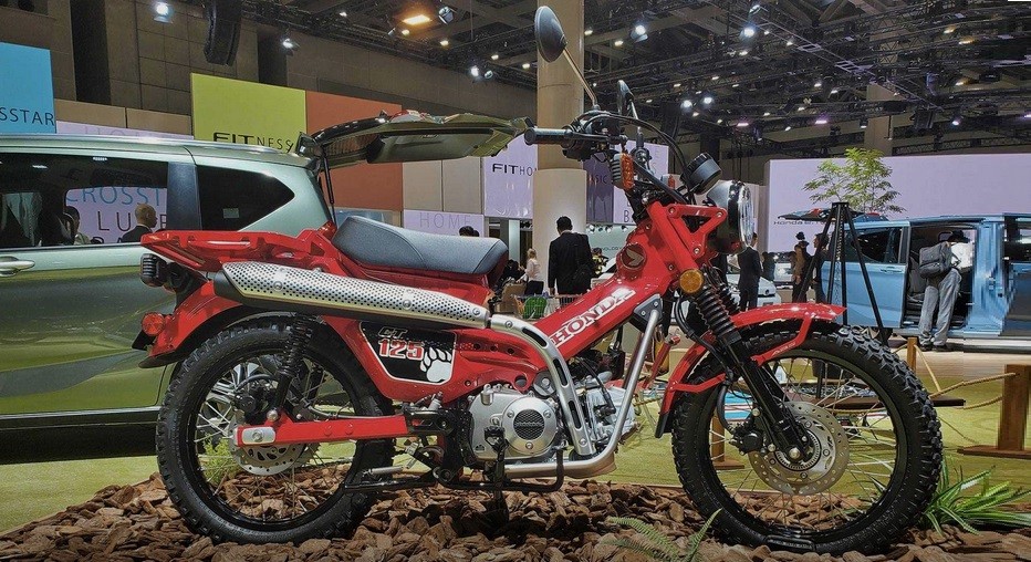 Honda Pamer Motor Bebek Unik Bergaya Semi Trail CT125