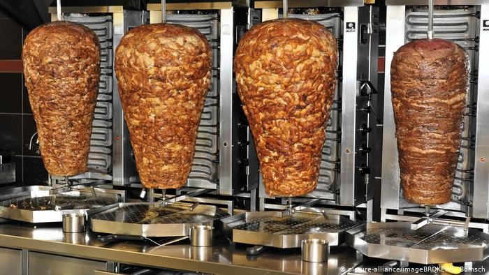 Bahan Baku Mengandung Zat Aditif, Restoran Kebab di Jerman Diminta Ganti Menu