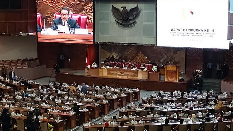 Politikus PDIP Herman Hery Pimpin Komisi III DPR 2019-2024