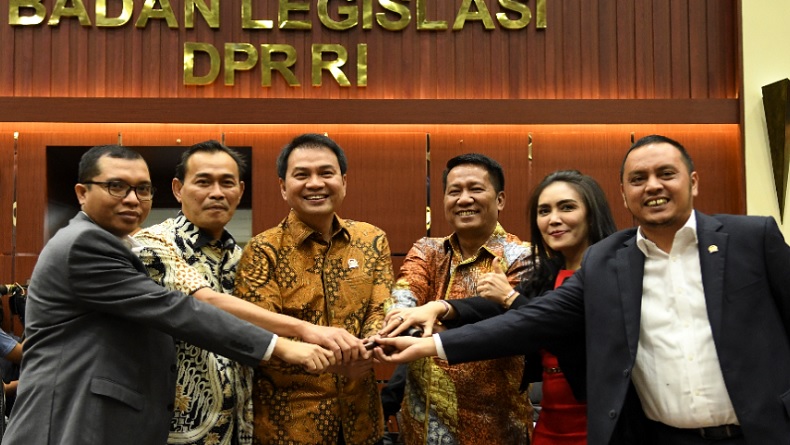 Daftar Pimpinan Komisi DPR Periode 2019-2024