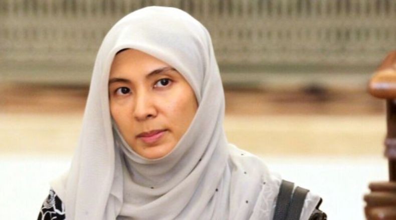Terinspirasi Kabinet RI, Putri Anwar Ibrahim Usul Anggota Parlemen Malaysia Pakai Batik