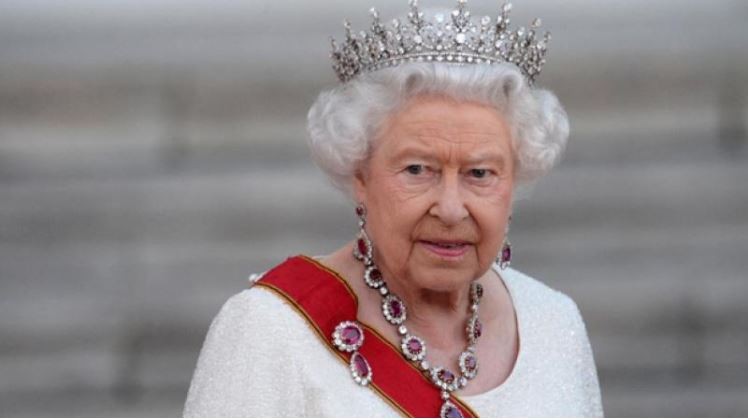 5 Rahasia Kerajaan Inggris yang Diungkapkan Penata Busana Ratu Elizabeth II