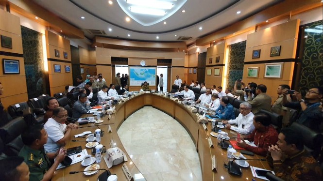 Mahfud Pimpin Rapat Paripurna Polhukam, Menhan Prabowo dan Mendagri Tito Absen