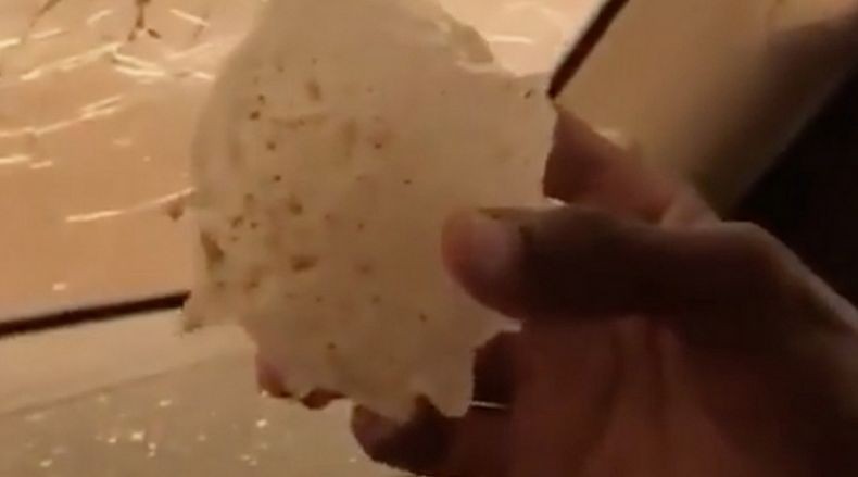 Hujan Es Sebesar Genggaman Tangan di Arab Saudi, 7 Orang Meninggal