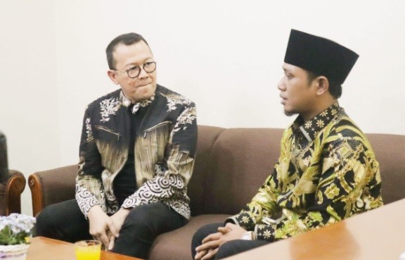 Miliki 3 Istri, Begini Cara Anggota DPR Lora Fadil Jaga Keluarga Tetap Harmonis