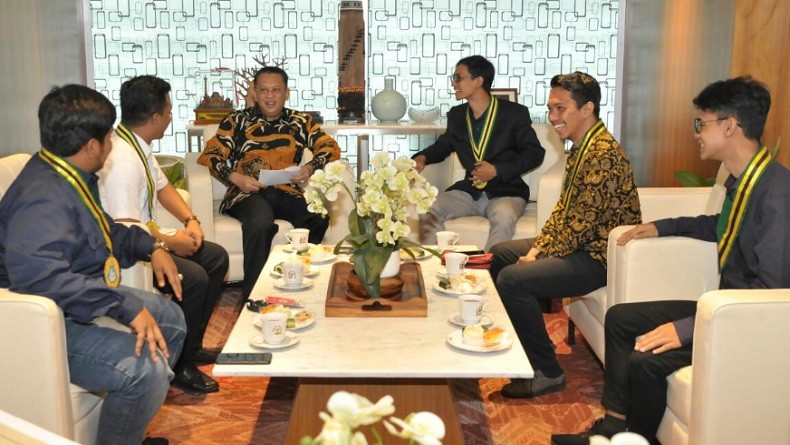 Bamsoet Ajak Pelajar Indonesia Sosialisasikan 4 Pilar MPR