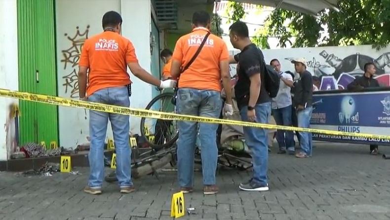 Tukang Becak Tewas Bersimbah Darah di Depan Ruko di Semarang, Diduga Korban Pembunuhan
