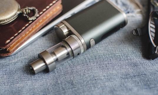 4 Fakta tentang Vape yang Bakal Dilarang di Indonesia